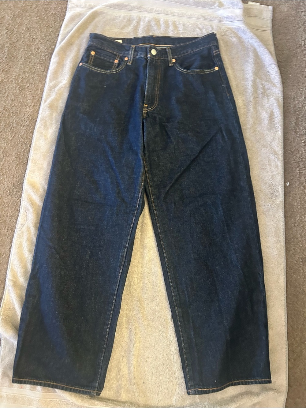 Classic Dark Blue Straight-Leg Jeans for Men